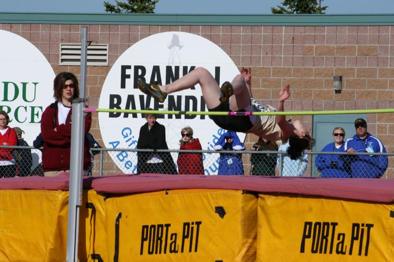 Class B Girls High Jump (13 of 28)