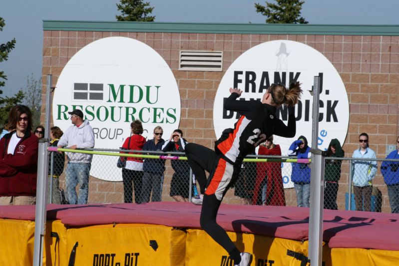 Class B Girls High Jump (19 of 28)