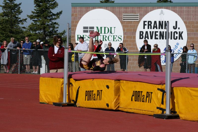 Class B Girls High Jump (20 of 28)