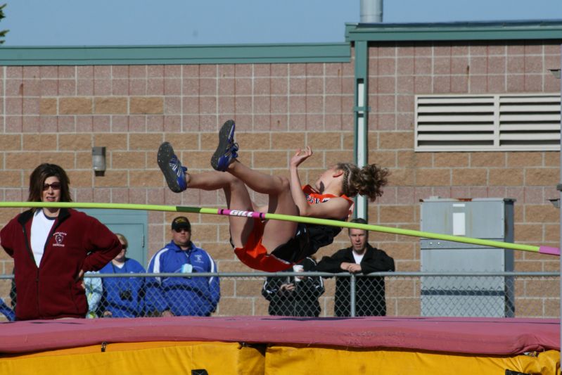 Class B Girls High Jump (23 of 28)