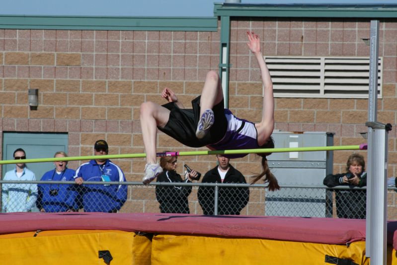 Class B Girls High Jump (24 of 28)