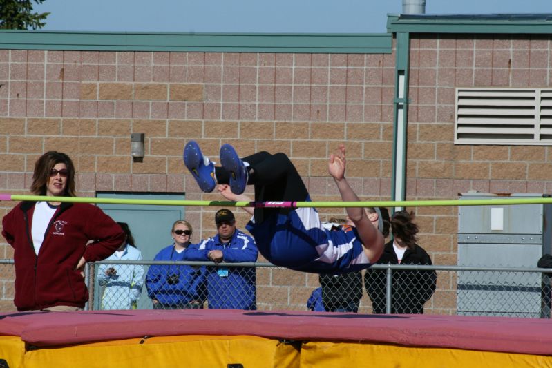 Class B Girls High Jump (26 of 28)