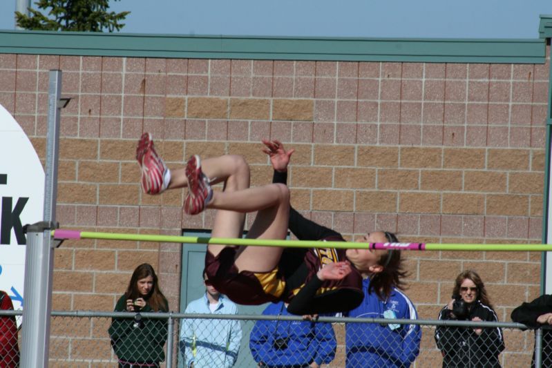 Class B Girls High Jump (28 of 28)