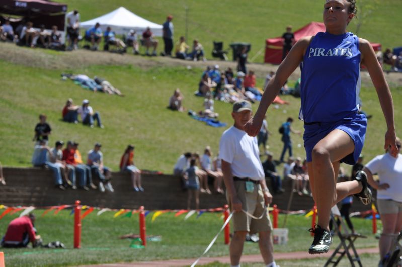 Class B Girls Triple Jump (35 of 65)