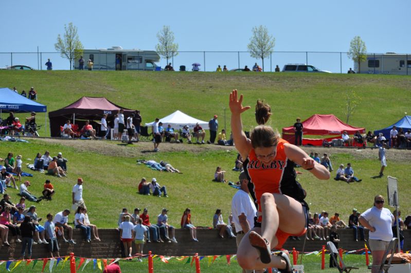 Class B Girls Triple Jump (40 of 65)