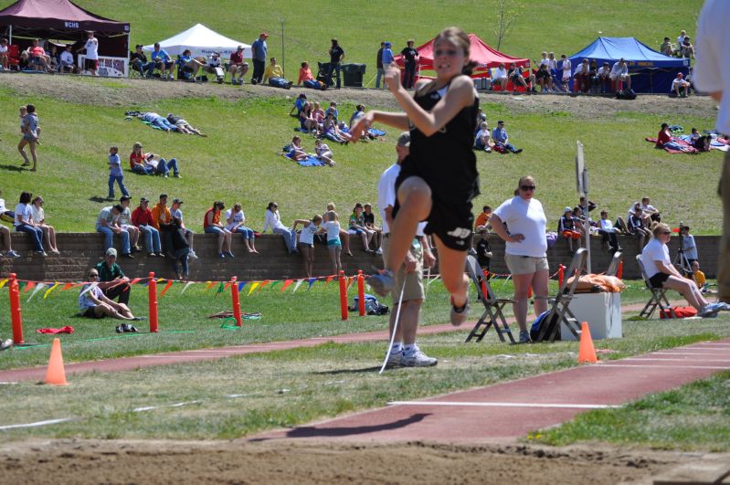 Class B Girls Triple Jump (65 of 65)