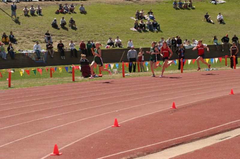 Class B Girls 800 Relay (1 of 12)