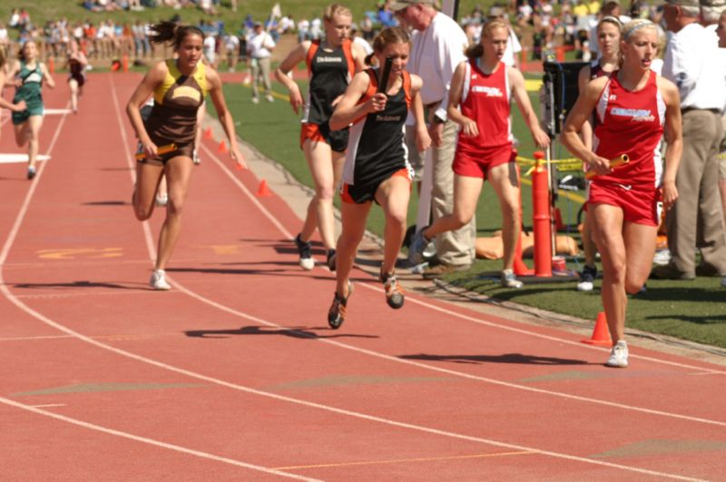 Girls Relay (33 of 112)