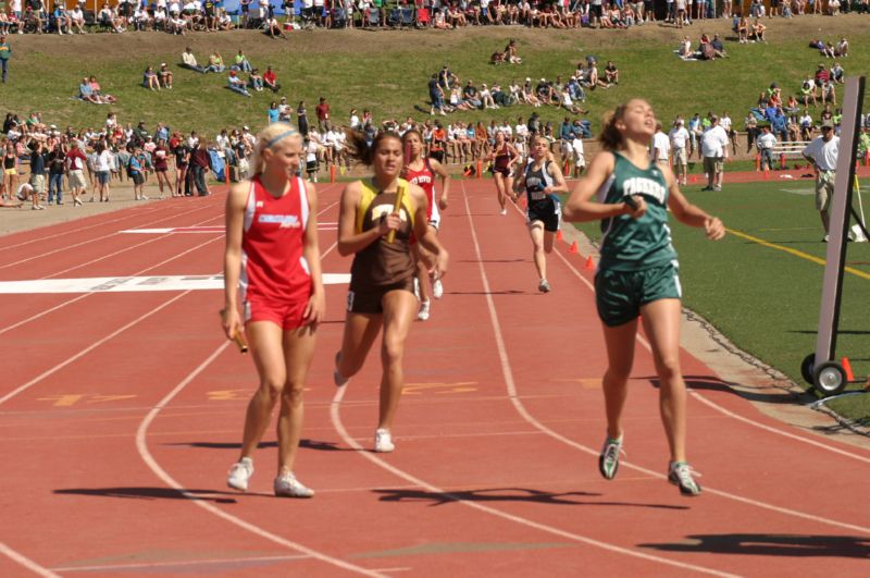 Girls Relay (46 of 112)