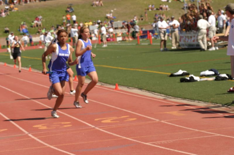 Girls Relay (66 of 112)