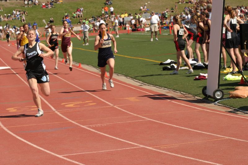 Girls Relay (70 of 112)