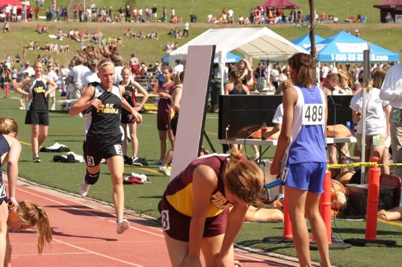 Girls Relay (75 of 112)