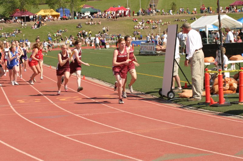 Girls Relay (86 of 112)