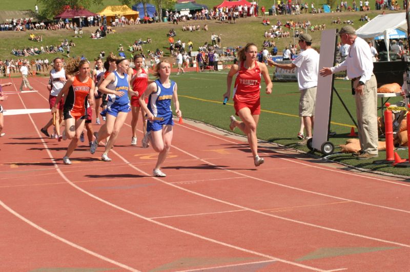 Girls Relay (89 of 112)