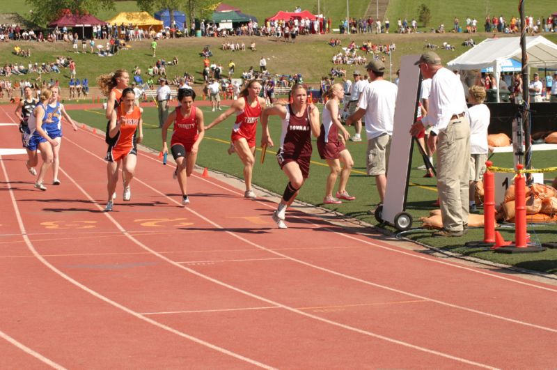 Girls Relay (97 of 112)