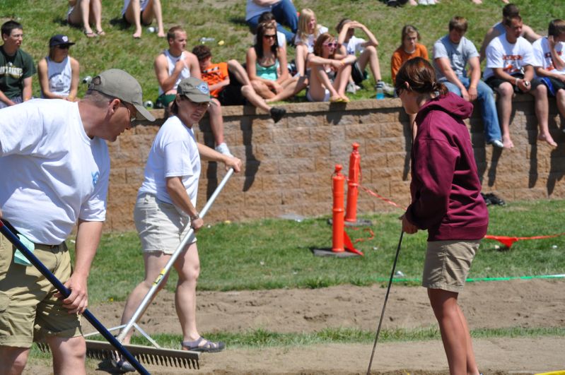 Spectators and Volunteers (15 of 50)