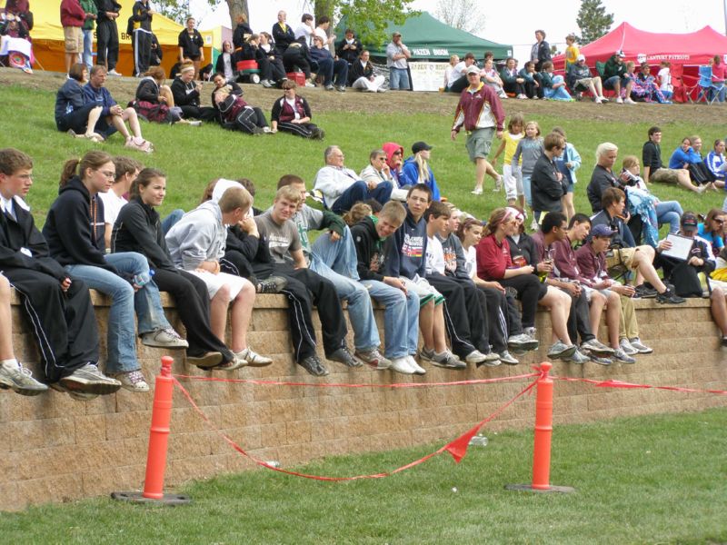 Spectators and Volunteers (48 of 50)