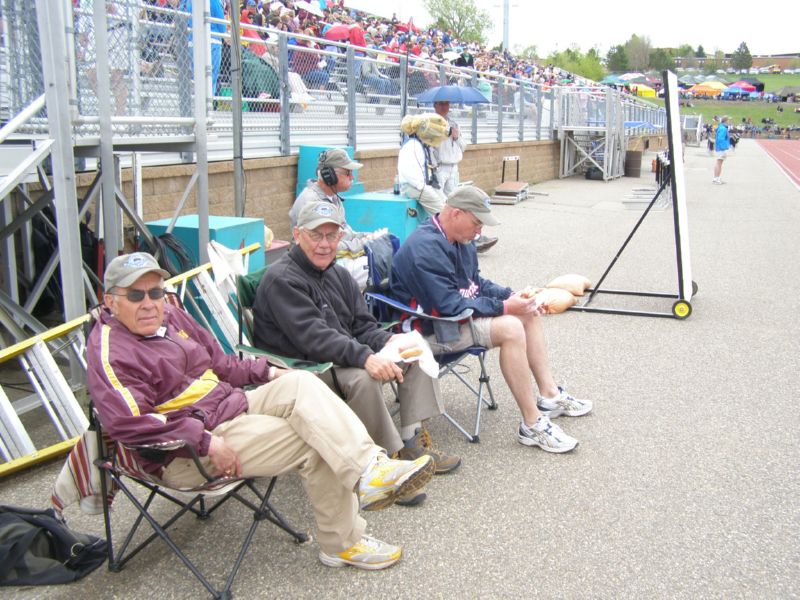 Spectators and Staff (7 of 10)