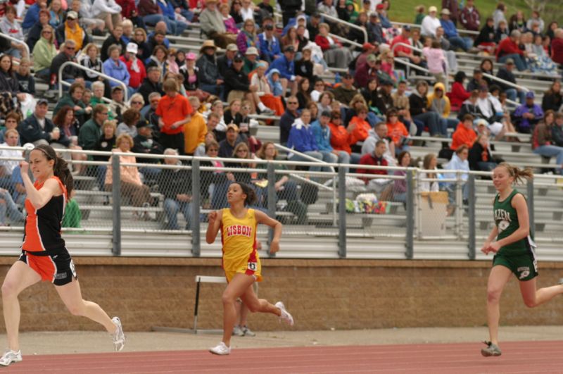 300 Meter Hurdles (11 of 34)