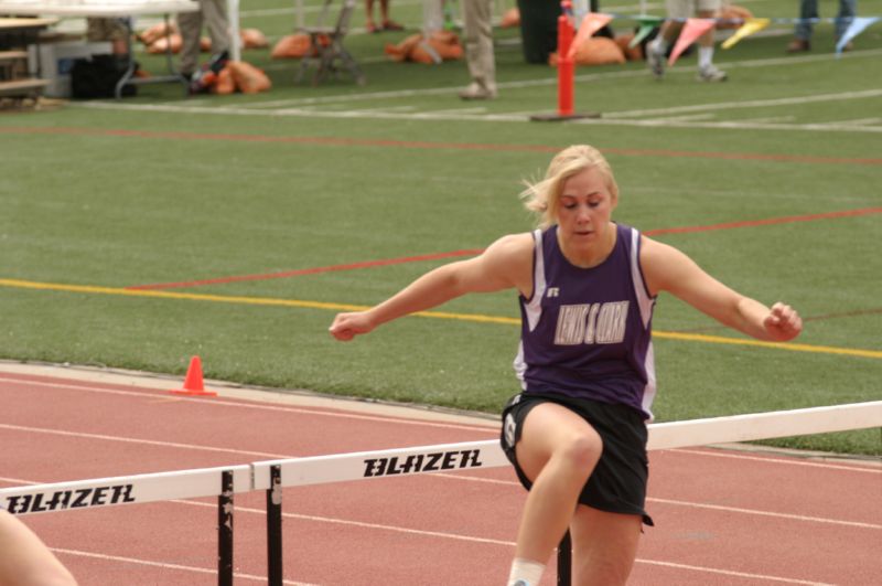 300 Meter Hurdles (22 of 34)