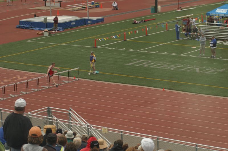 300 Meter Hurdles (30 of 34)